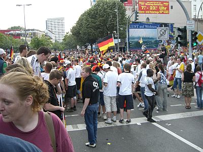 fanfest_hh_achtel_kiez.jpg